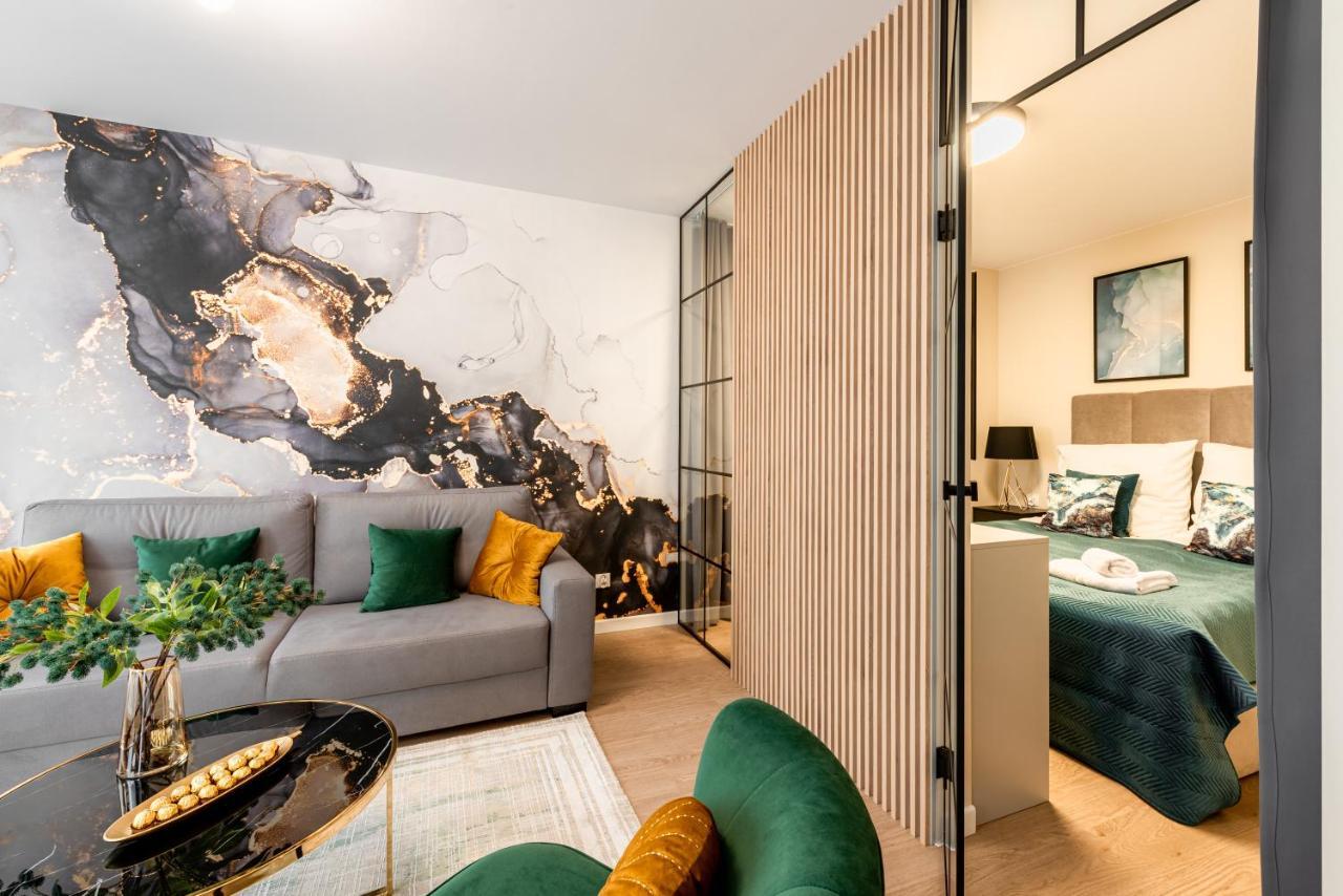 Gold Mazowiecka Park Apartment